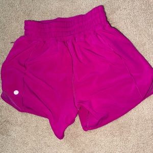 Lululemon Hotty Hot Shorts, Size 2, Long
